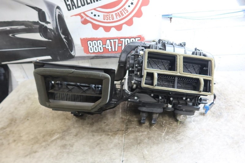 2018-2026 Jeep Wrangler JL OEM AC Heater Core Blower Housing Box 68301866