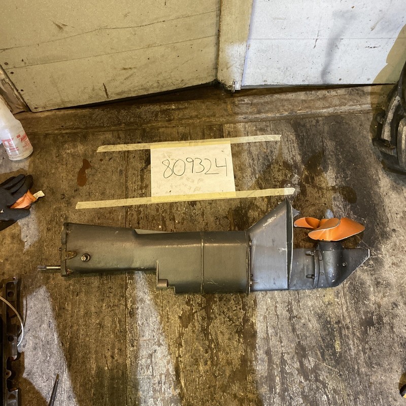 1979 Volvo penta 140 archimedes 14HP Lower Unit Mid Section Prop