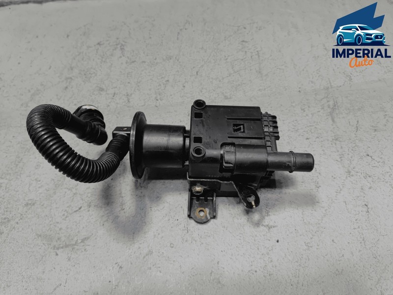 2014-2025 Toyota Highlander Fuel Emission System Leak Detection Pump & Hose OEM