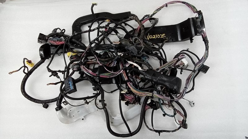 2016-2017 Chevrolet Equinox GMC Terrain 2.4L Body Wire Wiring Harness 84080238