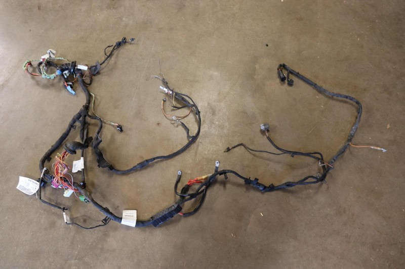 2017 MERCEDES C-CLASS C300 W205 SEDAN ENGINE BAY WIRE WIRING HARNESS CABLE OEM