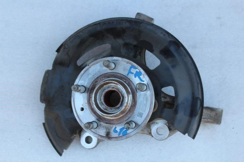 2016 CHEVROLET VOLT RIGHT PASSENGER SIDE FRONT SPINDLE KNUCKLE HUB