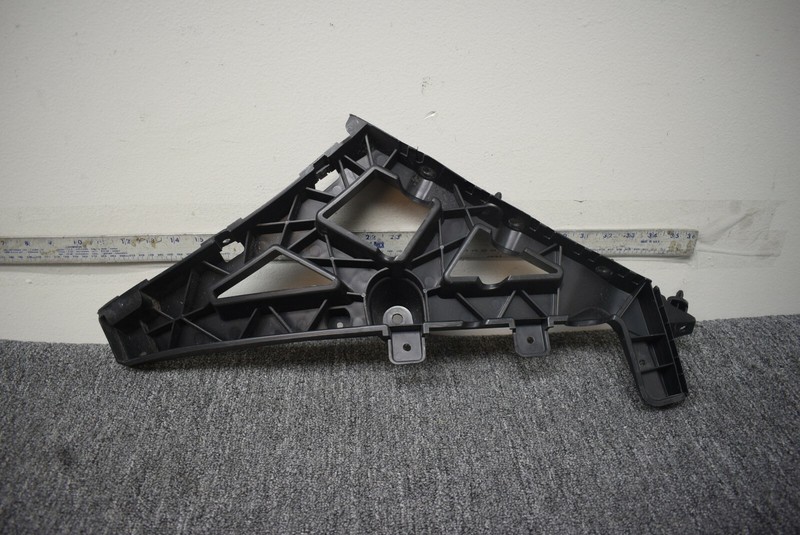 2014 JAGUAR XE LEFT SIDE REAR BUMPER BRACKET FACTORY OEM