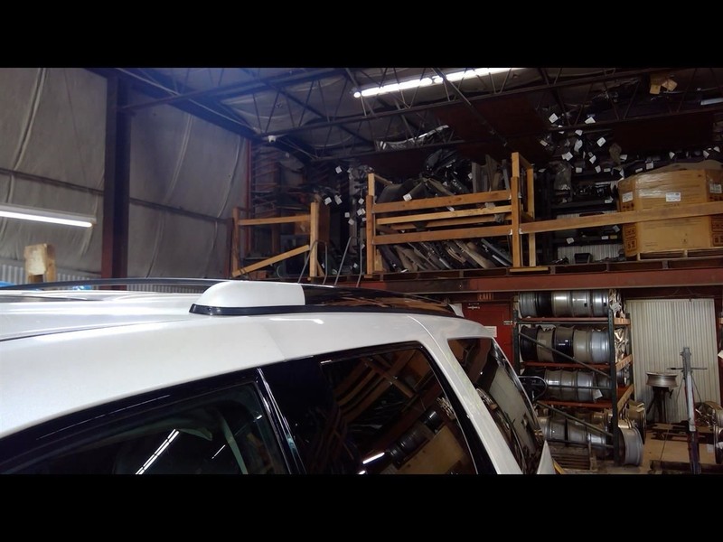 ESCALADE 2007-2014 Complete Luggage Roof Rack 1676324