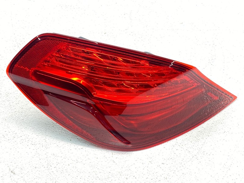11-18 BMW F06 F12 F13 640 650 M6 Rear Left Driver Side LED Taillight NOTE** OEM✅