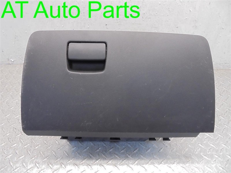 2013 GMC TERRAIN GREY GLOVE BOX