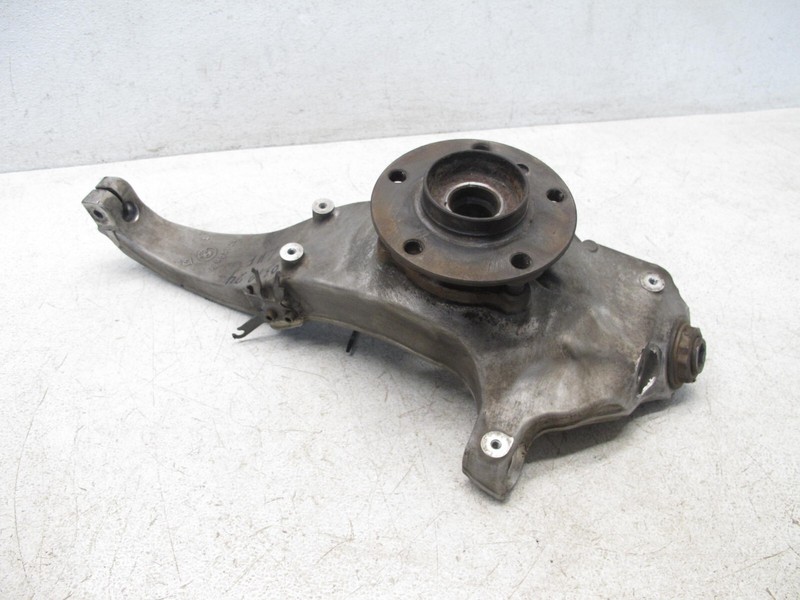 11-19 BMW F10 535i 640i xDRIVE SPINDLE KNUCKLE HUB BEARING FRONT LEFT OEM 031224