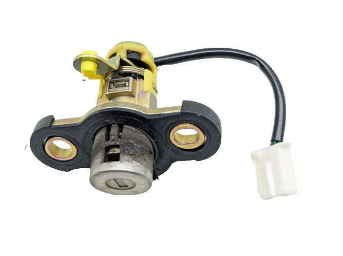 Tailgate Lock Actuator RX300 1999 2003 LEXUS Rear Trunk Lock Cylinder