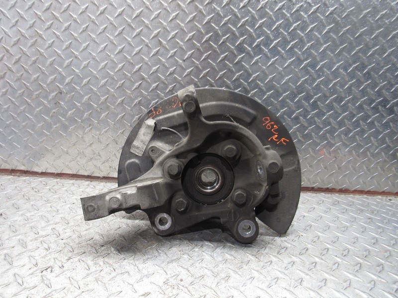 14-16 FORD TAURUS RIGHT FRONT PASSENGER KNUCKLE W/O TURBO W/O POLICE PACKAGE