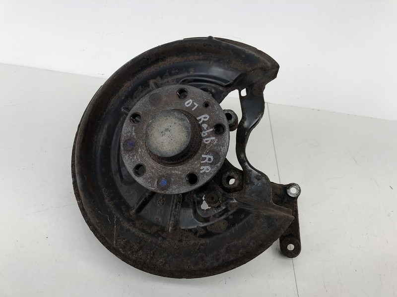 06-08 VOLKSWAGEN RABBIT FWD REAR RIGHT SIDE SPINDLE KNUCKLE WHEEL HUB OEM