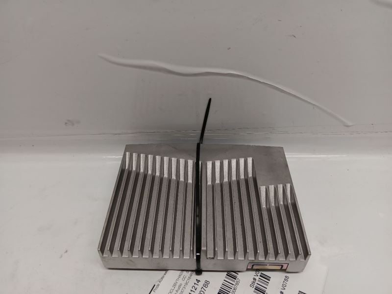 17-18 Jaguar F-Pace Amplifier Sound Amp Stereo GX7319C164RE