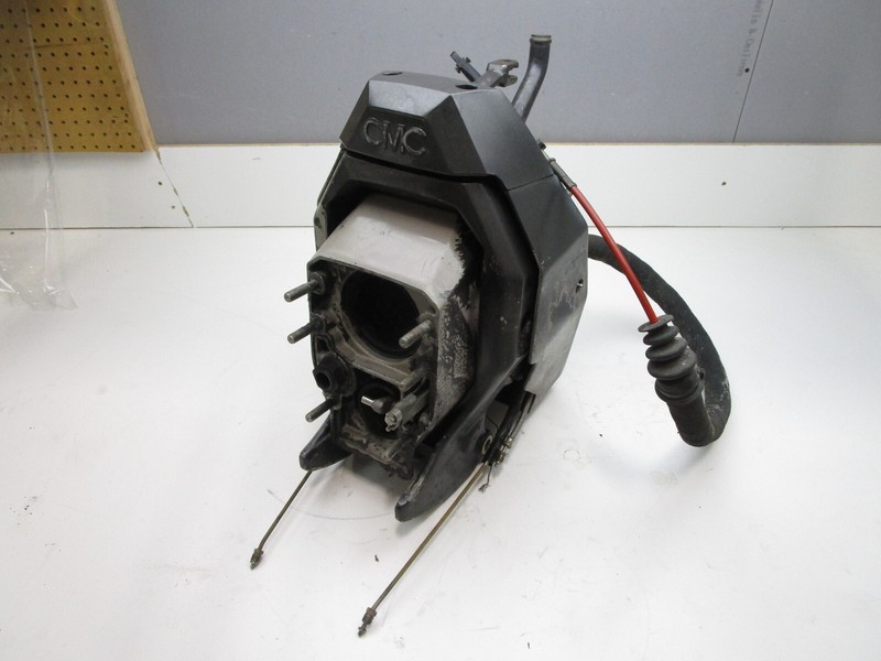 985400 986717 OMC Cobra Stern Drive 2.3-5.7L Stern Drive Gimbal Housing 0985400