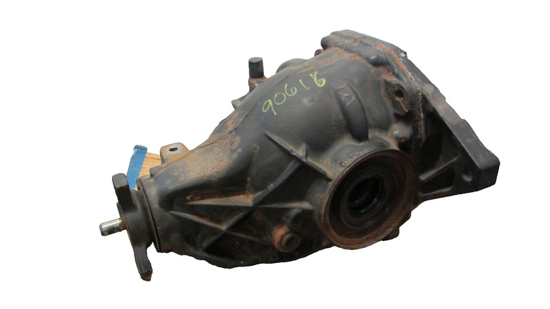 2005 2006 MERCEDES BENZ CLK500 W209 REAR DIFFERENTIAL AXLE CARRIER 9616