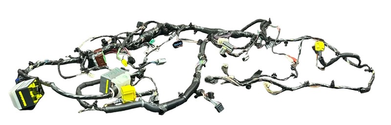 2006 Jeep Grand Cherokee 6.1 V8 Instrument Panel Dash Wiring Harness 56047448AD