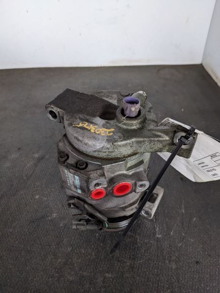 AC Compressor Fits 03-06 EXPRESS 1500 VAN 1110494
