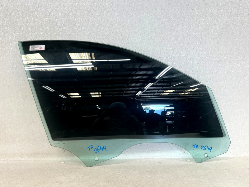 ⭐2008-2014 BMW X6 E71 FRONT RIGHT PASS SIDE DOOR WINDOW GLASS ASSY OEM LOT2649