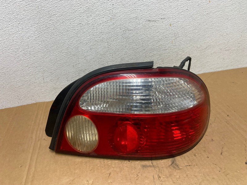 1998 to 2001 Kia Sephia Right Passenger RH Side Tail Light OEM AD3151 LK
