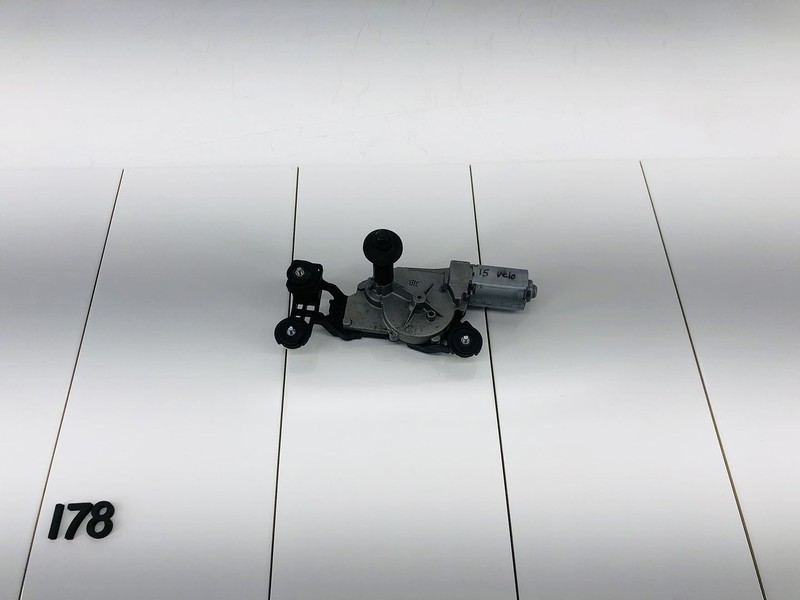 12-17 HYUNDA VELOSTER REAR TAILGATE LIFTGATE WIPER ARM MOTOR OEM