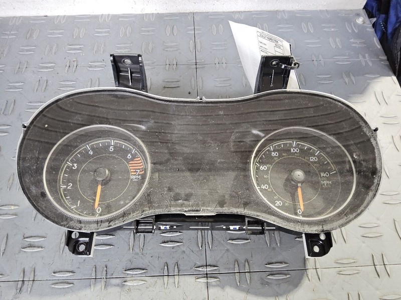 2016 Jeep Cherokee Speedometer Instrument Cluster 2.4L 140 MPH 7in Screen