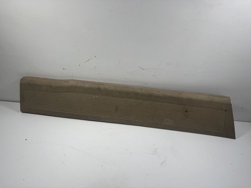 05-010 Honda Odyssey Right Rear Garnish Assy. Beige 84211-SHJ-A000 OEM