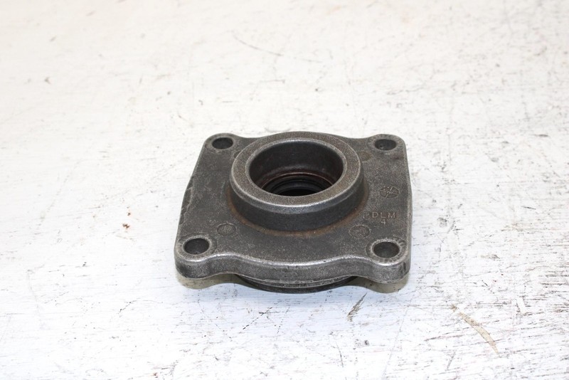 2002 Polaris Magnum 325 Oem Rear Gearcase Cover 3233573 AP185