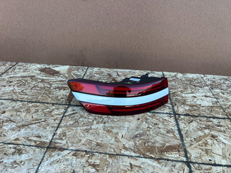 GENESIS GV70 2022-2026 OEM LEFT DRIVER LED OUTER TAIL LIGHT LAMP ASSEMBLY WHITE
