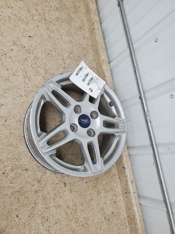 Wheel 15x6 Aluminum 10 5 Split Spokes Painted Fits 17-19 FIESTA 308007
