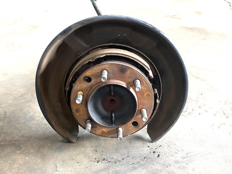 03 04 05 LEXUS GX470 REAR RIGHT PASSENGER SIDE AXLE W/ SPINDLE HUB OEM #A0.15