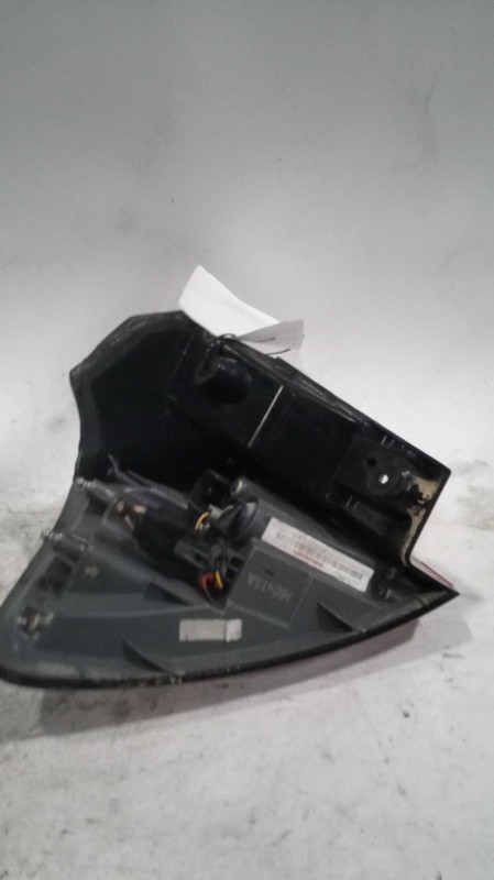 2017 Jeep Cherokee Right Tail Light Assembly Grey LED 243173 105K Miles