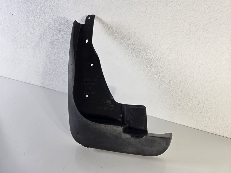 2008-2012 Infiniti EX35 Left Rear Splash Guard Mud Flap Trim 999J25U004 OEM 5655