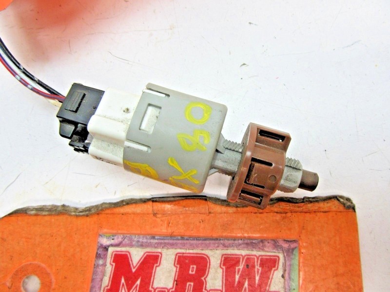 FITS BRAKE PEDAL TAILLIGHT TAIL LAMP SWITCH WIRE PLUG CONNECTOR HARNESS SCION XB