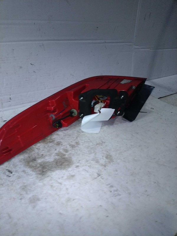 2018 KIA Optima Left Tail Light Assembly Black OEM 342073 Used 100K Miles