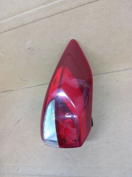 Driver Tail Light Incandescent Quarter Panel Mounted Fits 16-18 TUCSON 268166
