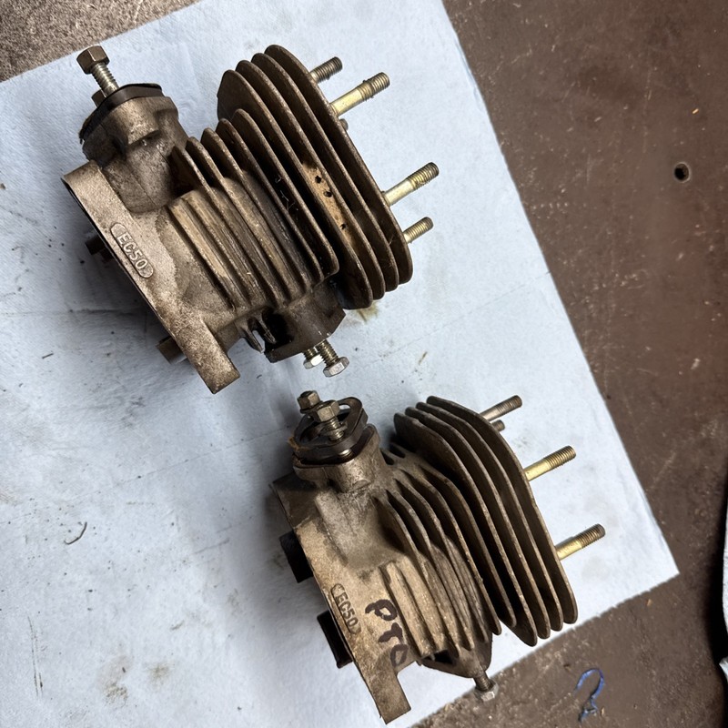 1971 Polaris Charger 488Vintage Snowmobile Motor cylinders jugs
