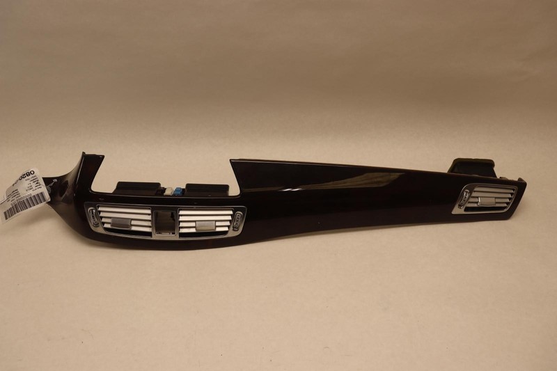 2012-2018 MERCEDES CLS550 CENTER DASH DASHBOARD AIR VENT W/ MOLDING TRIM OEM