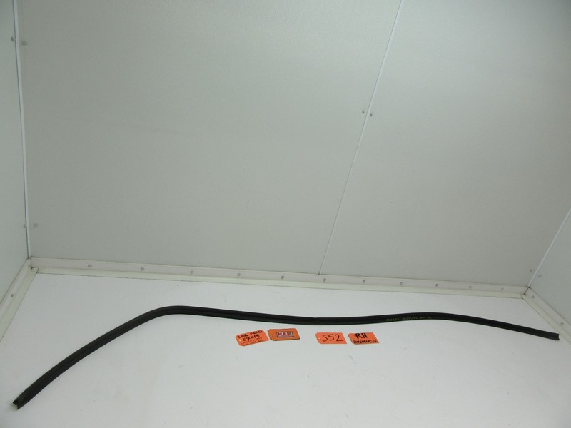 RIGHT TOP ROOF DOOR WEATHER SEAL FRONT REAR GLASS WINDOW RUBBER TRACK CHANNEL