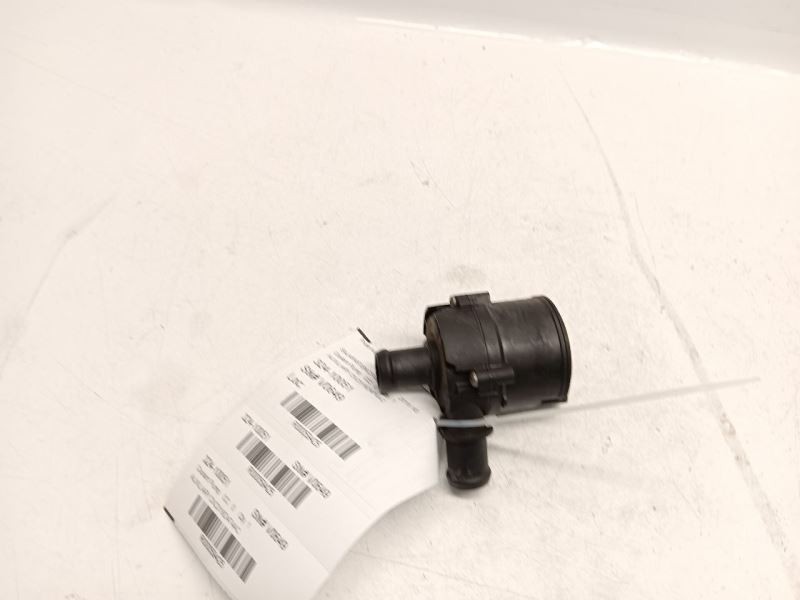 Jaguar XE F-Pace Coolant Pump Engine Auxiliary Water Pump DX2318D474AC