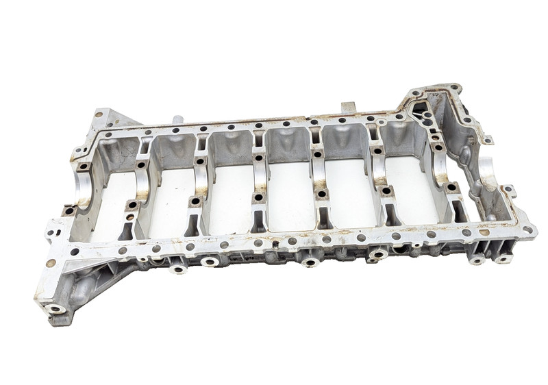 2007-2010 BMW 335I E90 E92 E93 N54 ENGINE MOTOR LOWER VALVE BLOCK 7560526 OEM