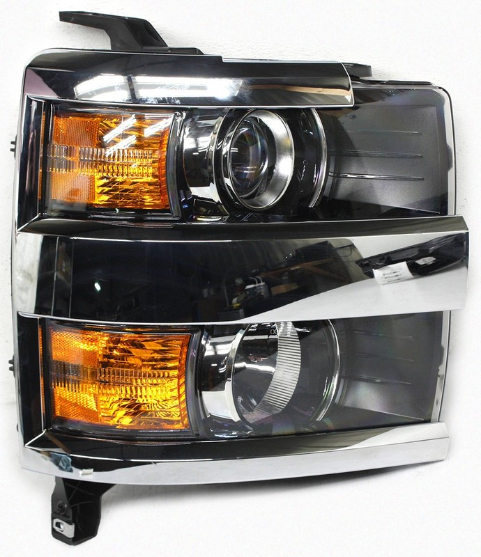 OEM Right Passenger Side Halogen Headlamp For Chevy Silverado 2500, 3500