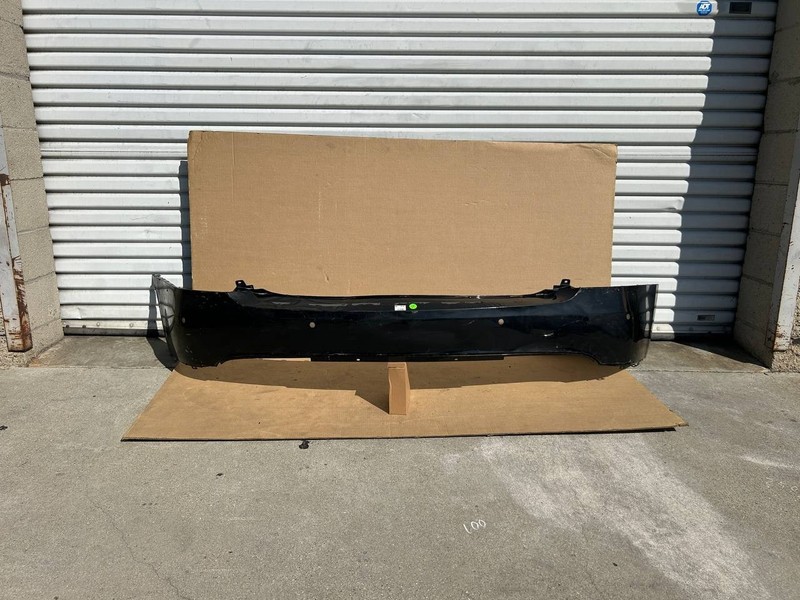 ✅2016-2020 Tesla Model X Rear Bumper Cover OEM /broken