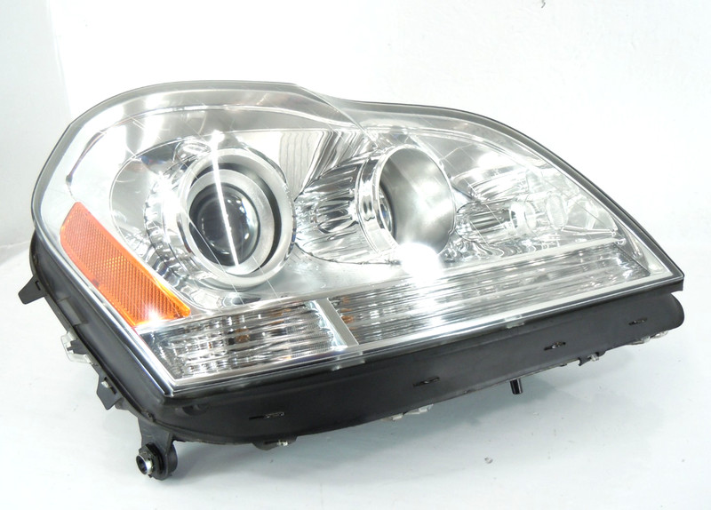 2011 2012 Mercedes-Benz GL350 Halogen Headlight Passenger Right OEM