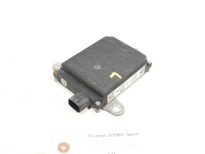 2014 - 2016 Lexus IS250 IS350 LEFT Rear Blind Spot Radar Sensor OEM 88162-0W340