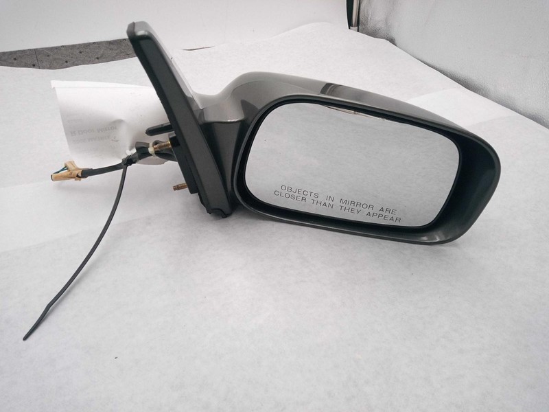 2006 Toyota Matrix Right Door Mirror Assembly Grey Used 421276 240K Miles