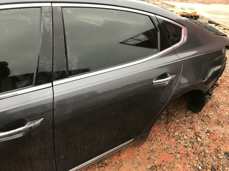17 18 KIA CADENZA REAR LEFT LH DOOR ASSEMBLY OEM