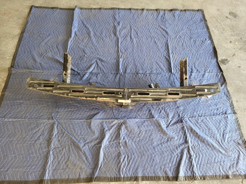 Used Oem Chevrolet Rear Bumper Reinforcement Impart Bar 6.2L 4x4 2015-2020 Tahoe