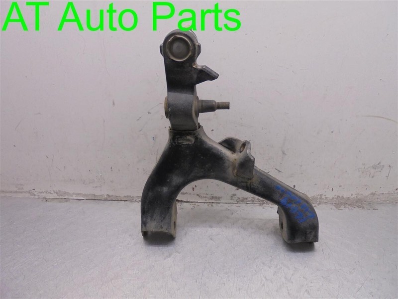 04-07 CHEVROLET TRAILBLAZER FRONT DRIVER LEFT LOWER CONTROL ARM OEM 19133555