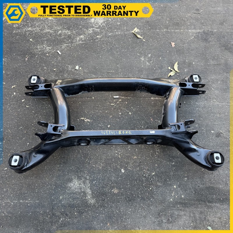 95-01 BMW E38 7-series REAR SUBFRAME CROSSMEMBER SUSPENSION FRAME OEM