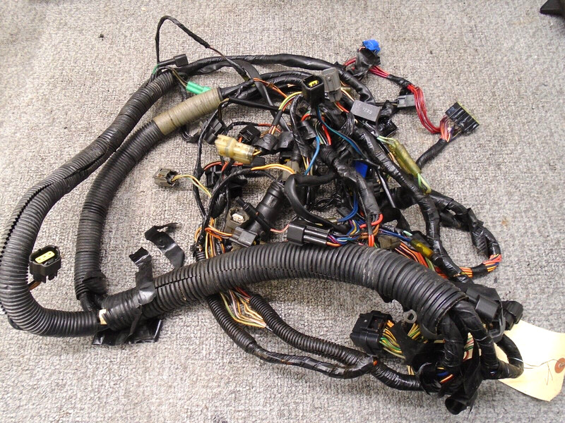 Engine Wire Harness 60V-82590-51-00 Yamaha HPDI Outboard Motor 2005 225 300 Hp