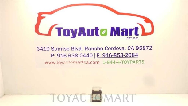 4 RUNNER97 98 99 00 01 82810-04011 RUNNING LIGHT RELAY