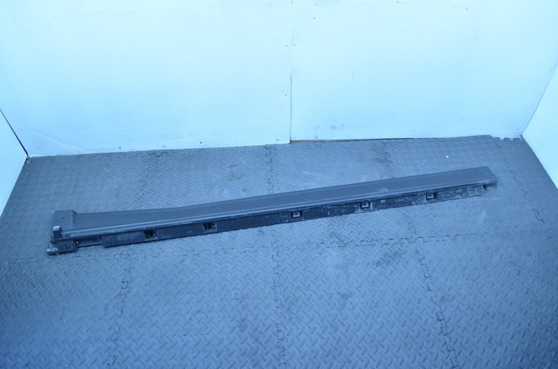 11-19 FORD EXPLORER RIGHT PASSENGER SIDE SKIRT ROCKER PANEL MOLDING OEM